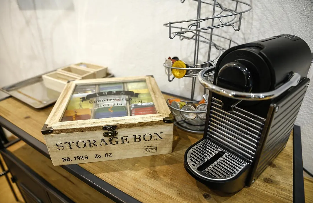 Home In The Florence Centre With Steam Bath-1